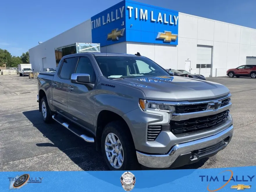 2024 Chevrolet Silverado 1500 LT photo 1