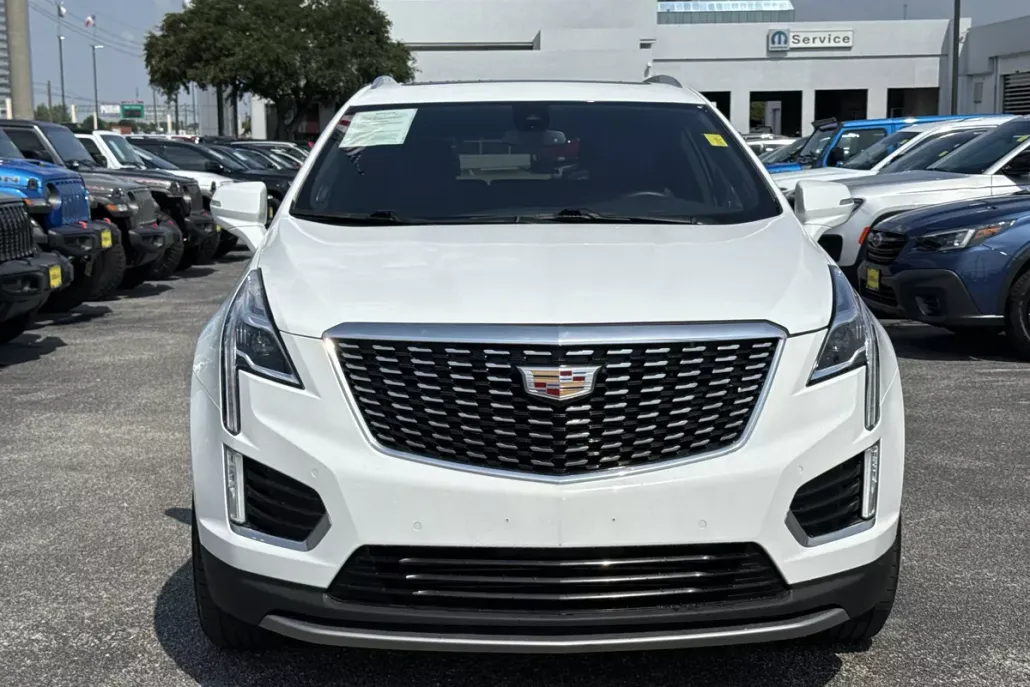 2023 Cadillac XT5 Premium Luxury photo 1