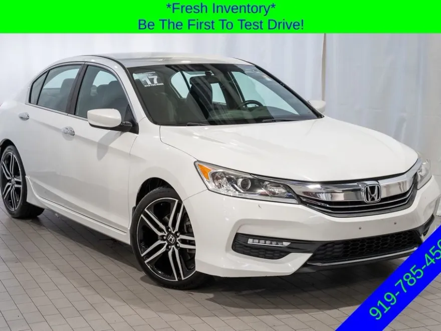 2017 Honda Accord Sport photo 1
