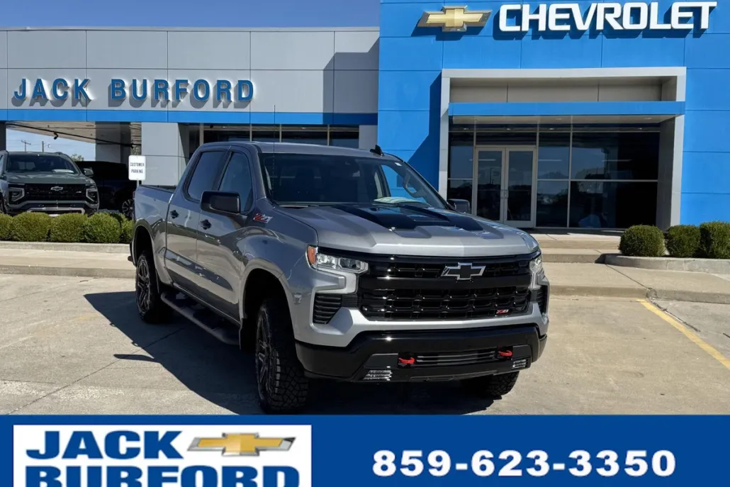 2026 Chevrolet Silverado 1500 LT Trail Boss photo 1