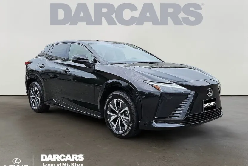 2023 Lexus RZ 450e Premium photo 1