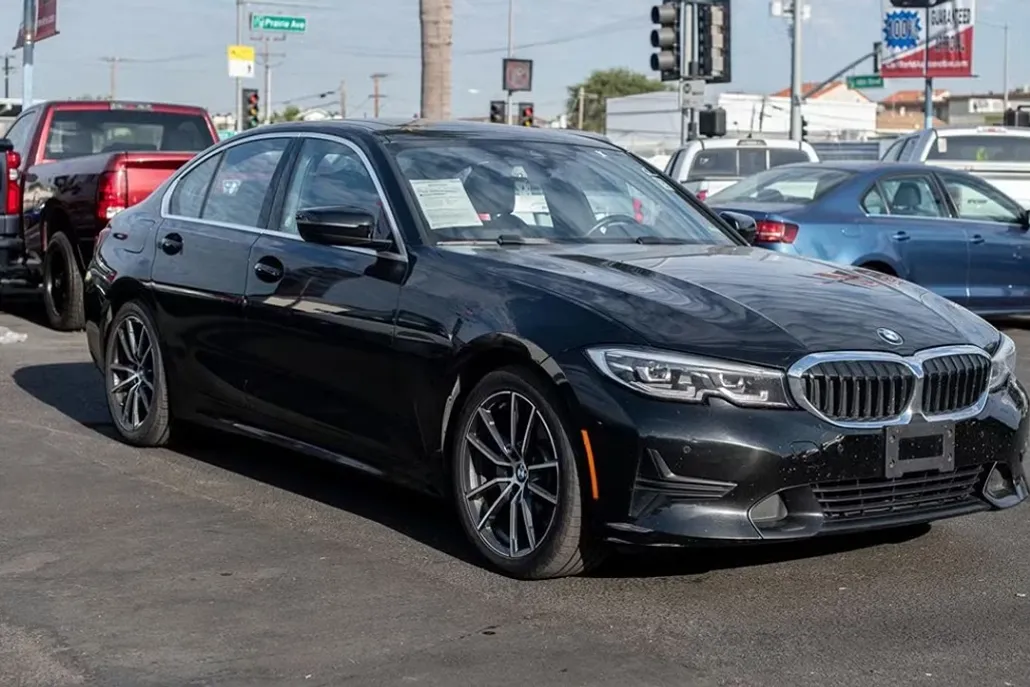 2019 Bmw 330i photo 1