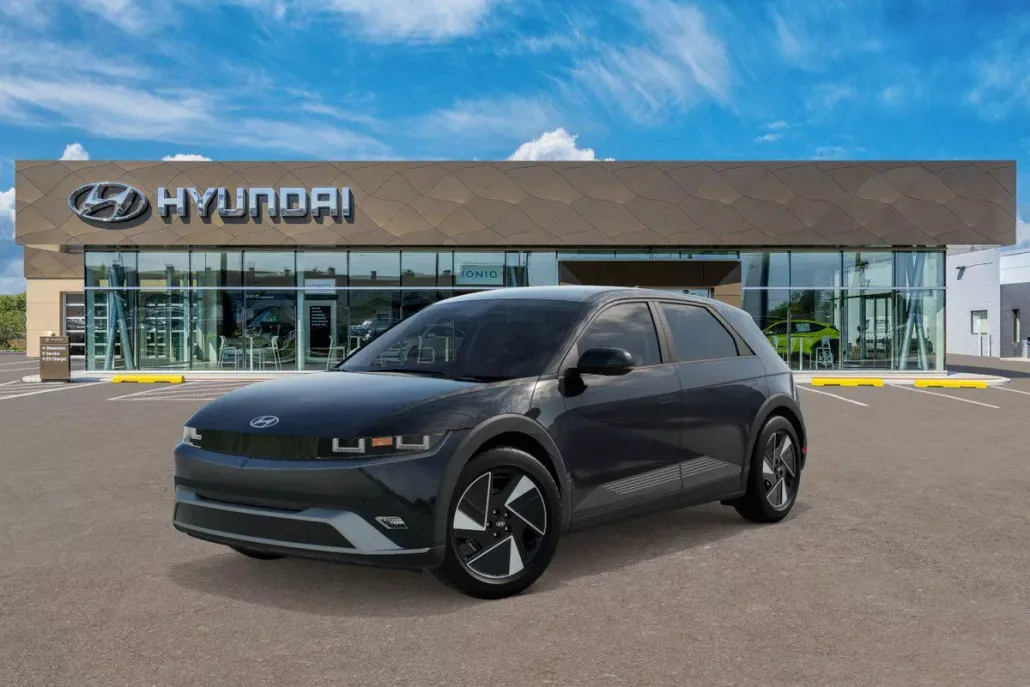 2025 Hyundai Ioniq 5 SE photo 1