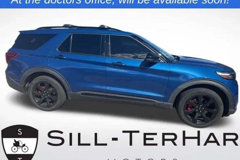 2020 Ford Explorer ST photo 1