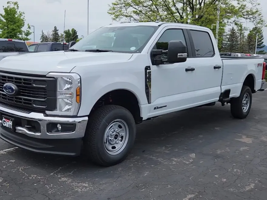 2025 Ford F-250 XL photo 1