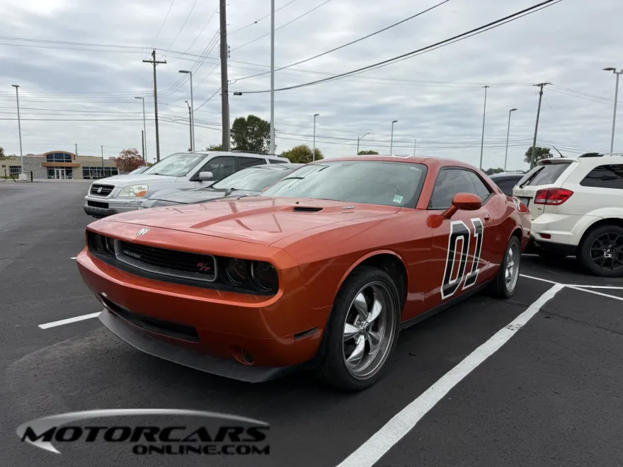 2009 Dodge Challenger R/T photo 1