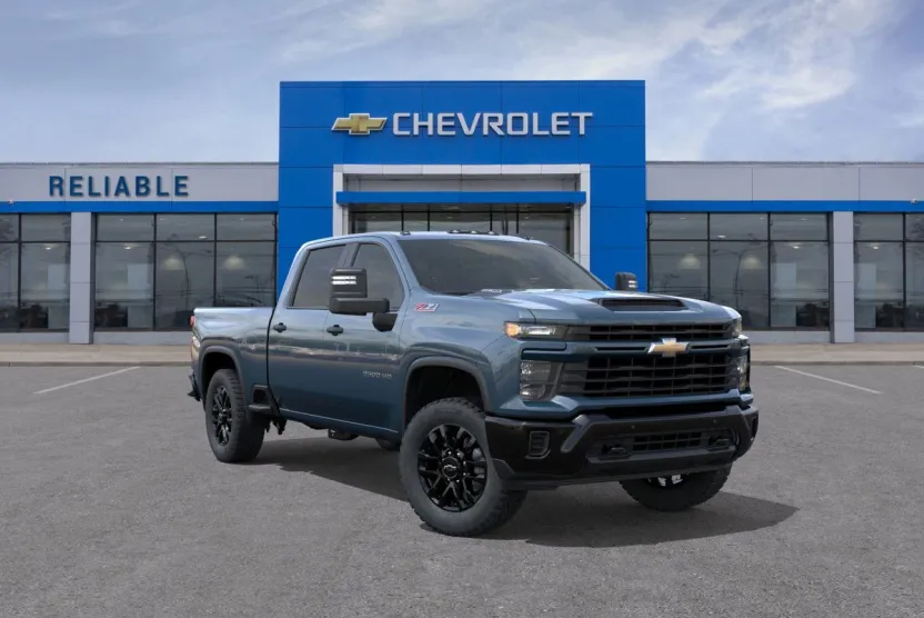 2025 Chevrolet Silverado 2500HD Custom photo 1