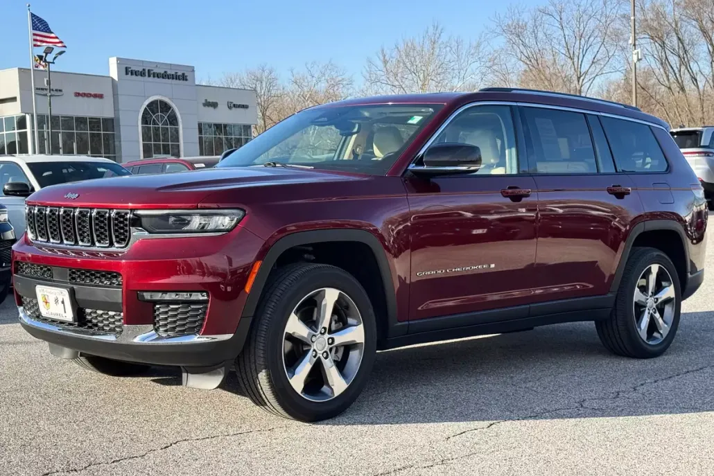 2021 Jeep Grand Cherokee L photo 1