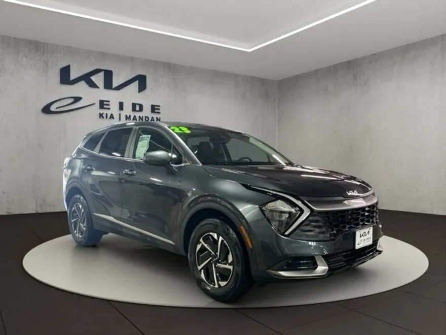 2023 Kia Sportage Hybrid LX photo 1
