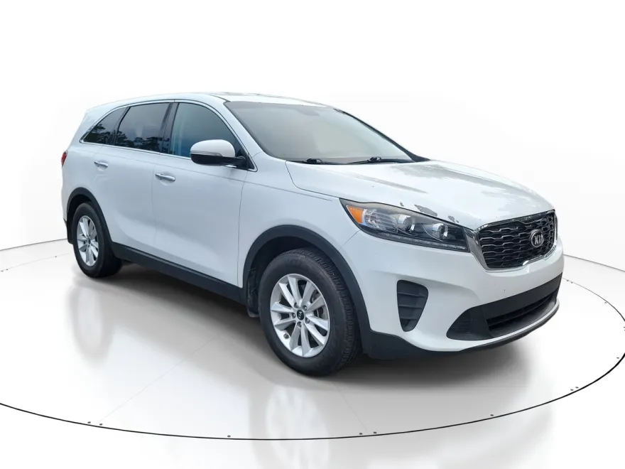 2020 Kia Sorento LX photo 1