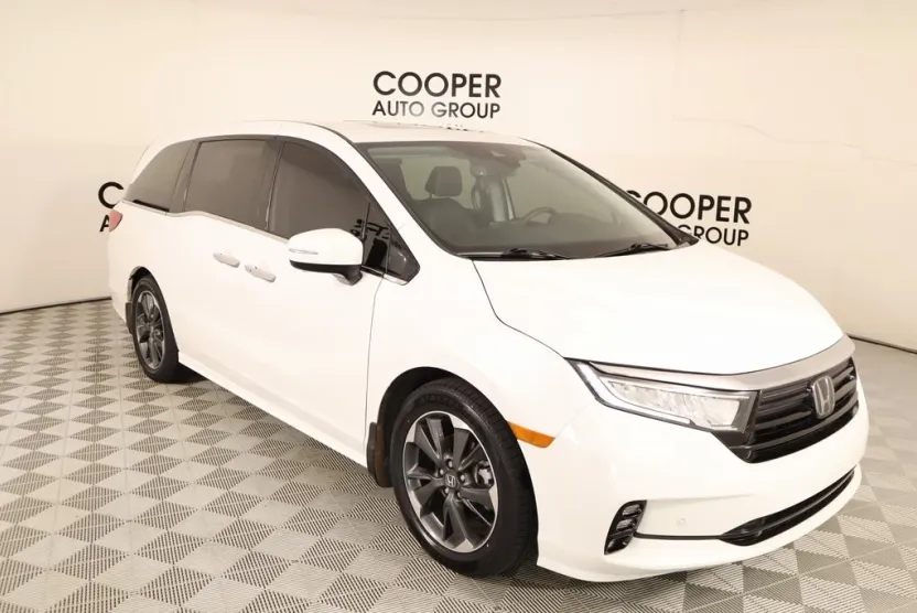 2023 Honda Odyssey Elite photo 1