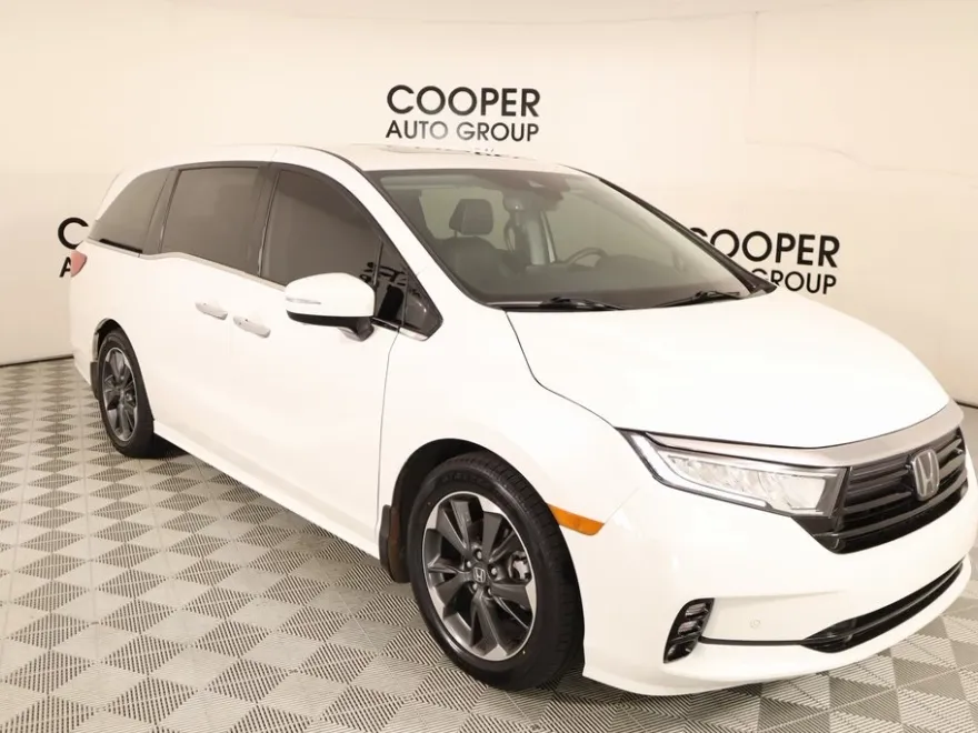 2023 Honda Odyssey Elite photo 1