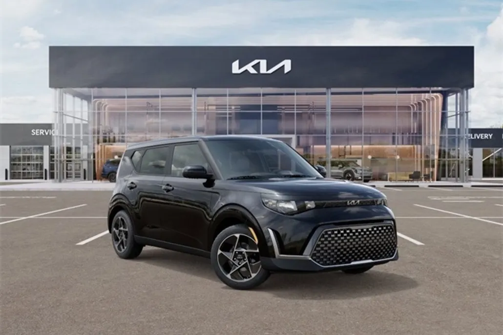 2025 Kia Soul EX photo 1