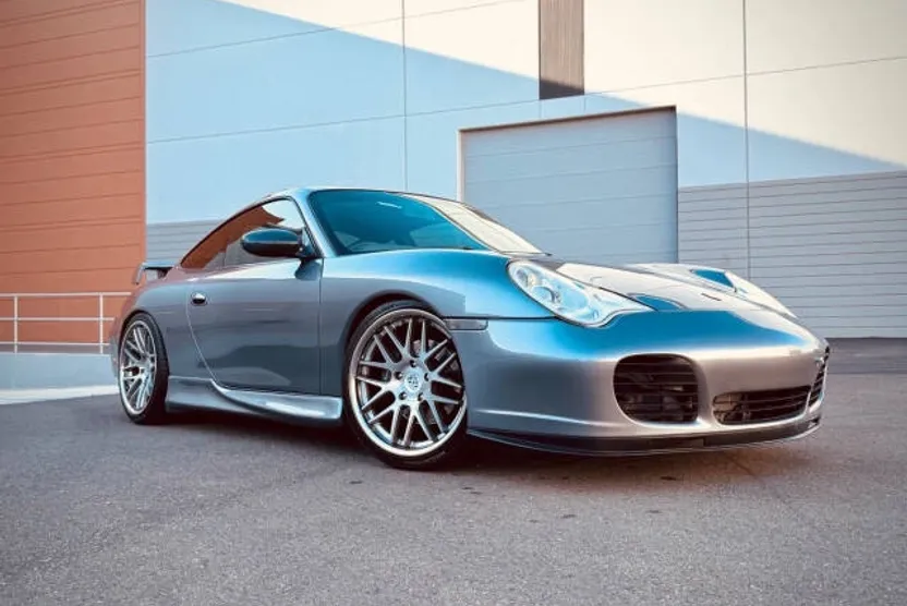 2001 Porsche 911 Coupe photo 1