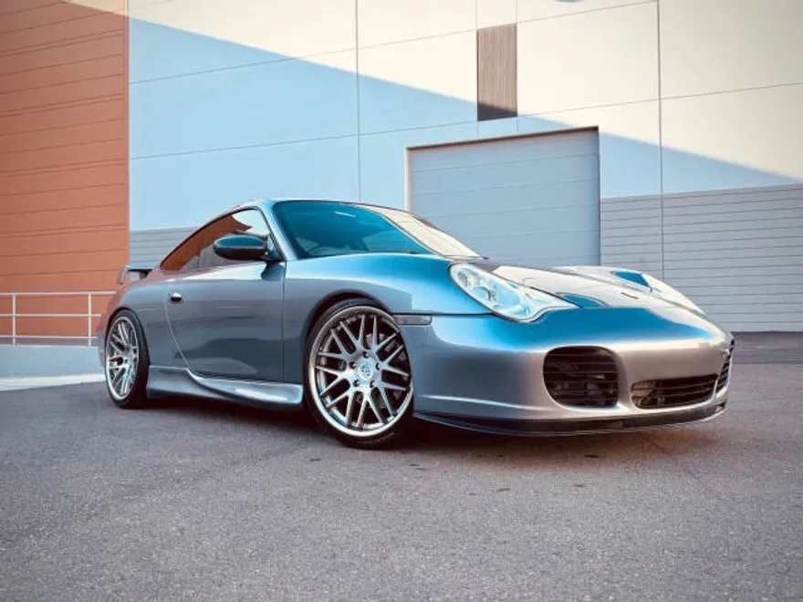 2001 Porsche 911 Coupe photo 1