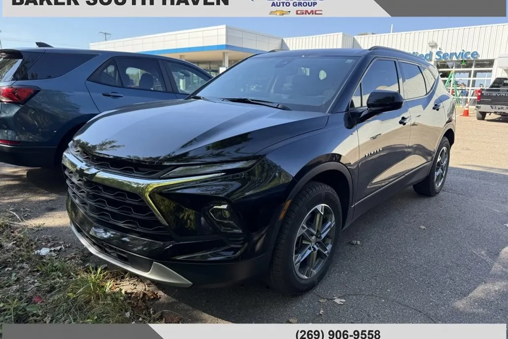 2023 Chevrolet Blazer 2LT photo 1