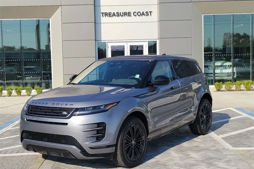 2025 Land Rover Range Rover Evoque Dynamic SE photo 1