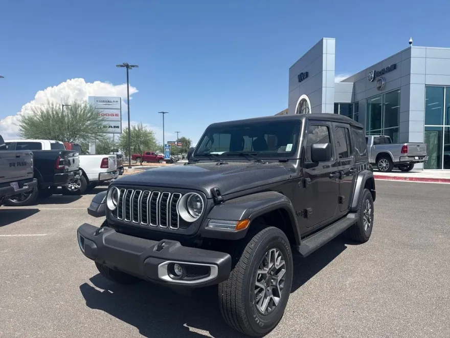 2025 Jeep Wrangler Sahara photo 1
