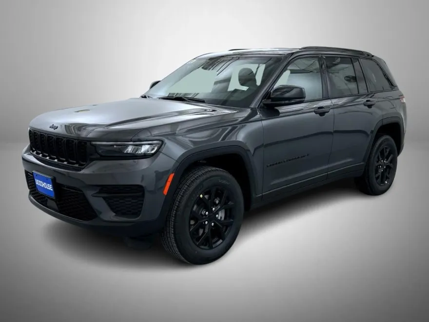 2025 Jeep Grand Cherokee Laredo Altitude photo 1