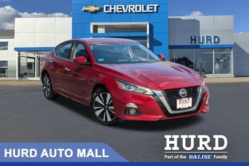 2020 Nissan Altima 2.5 SV photo 1