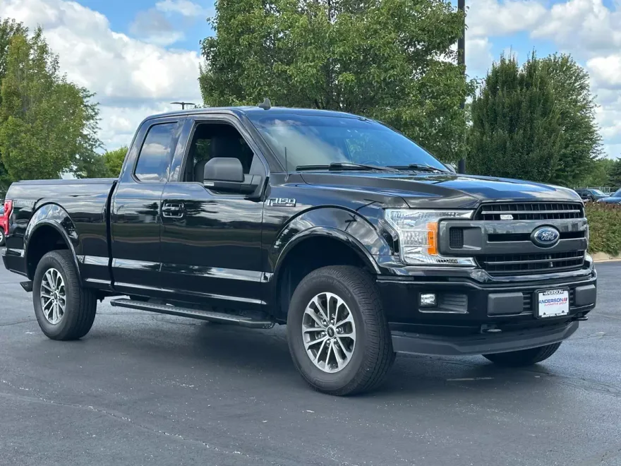 2020 Ford F-150 XL photo 1