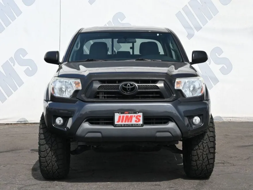 2015 Toyota Tacoma Double Cab V6 PreRunner SR5 photo 1