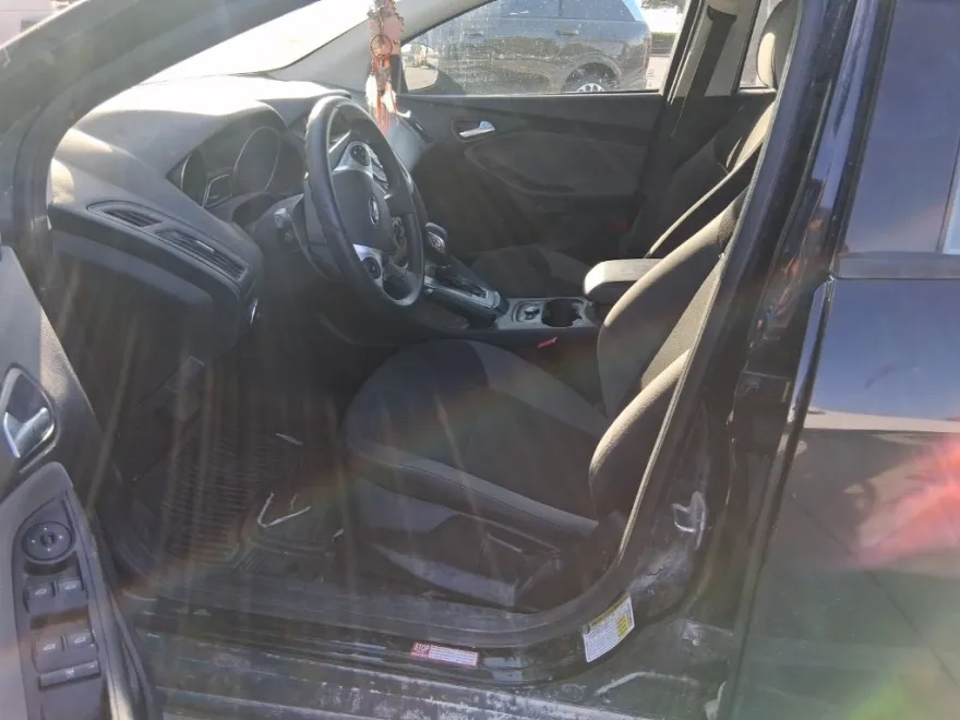 2014 Ford Focus SE photo 1