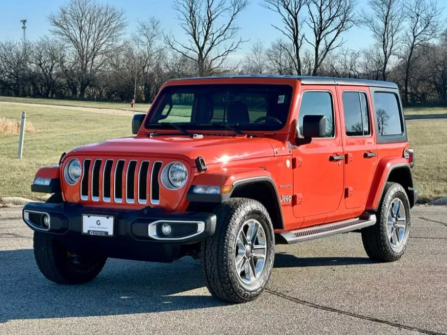 2018 Jeep Wrangler Unlimited Sahara photo 1