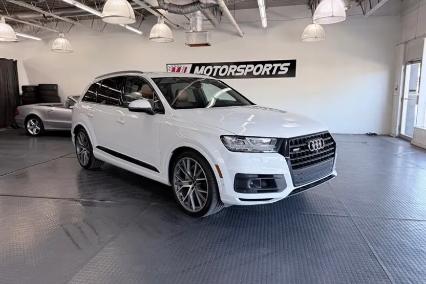 2019 Audi Q7 Prestige 55 photo 1