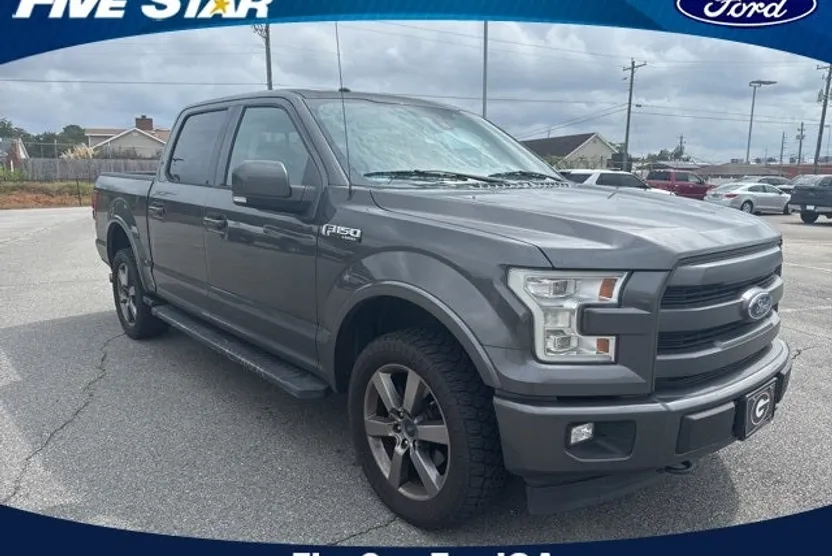 2017 Ford F-150 Lariat photo 1