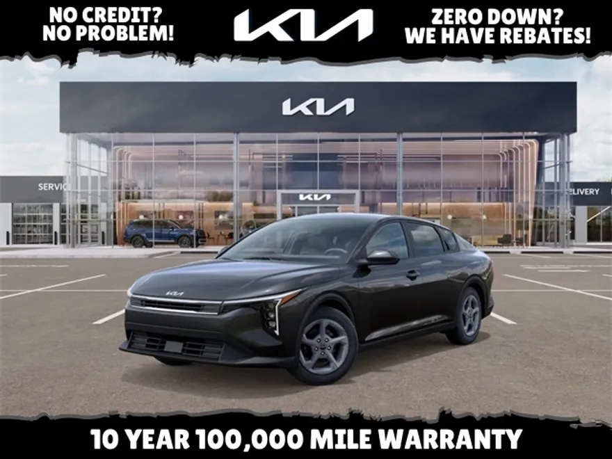 2025 Kia K4 LXS photo 1