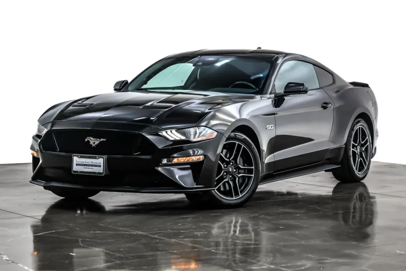2022 Ford Mustang GT Premium photo 1