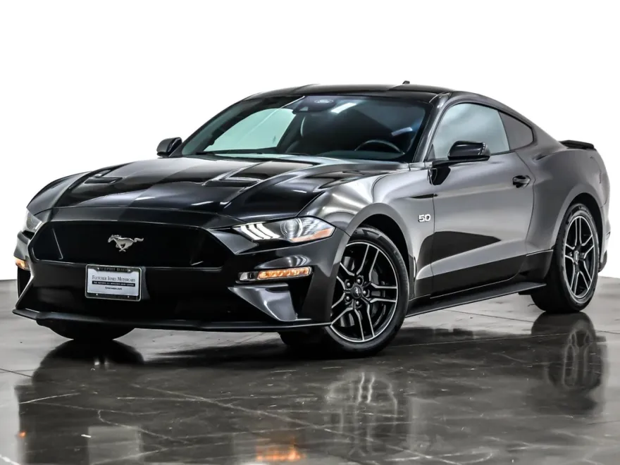 2022 Ford Mustang GT Premium photo 1