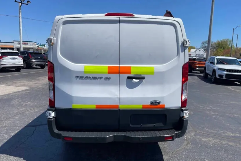 2015 Ford Transit Cargo Van Passenger photo 1