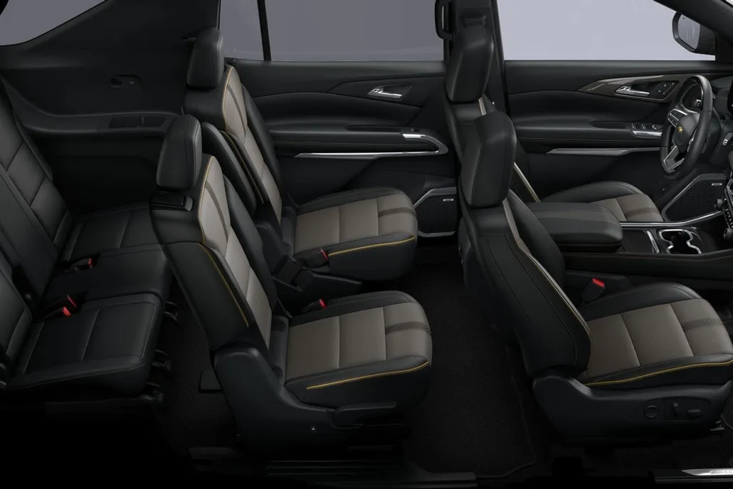 2026 Chevrolet Traverse High Country photo 1