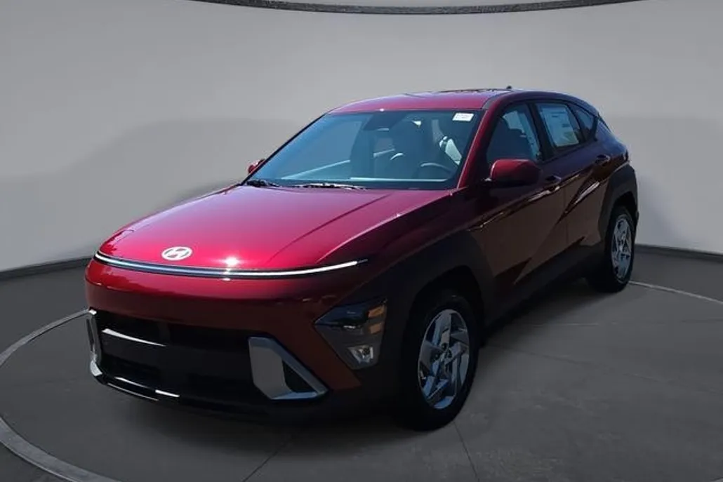 2026 Hyundai Kona SE photo 1