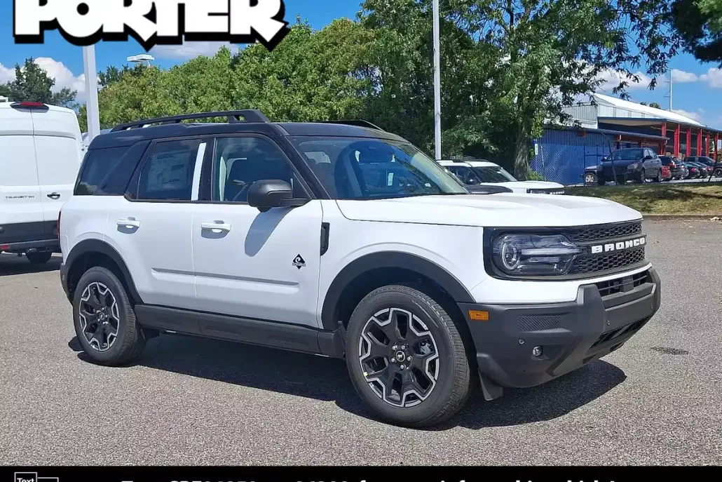 2025 Ford Bronco Sport Outer Banks photo 1
