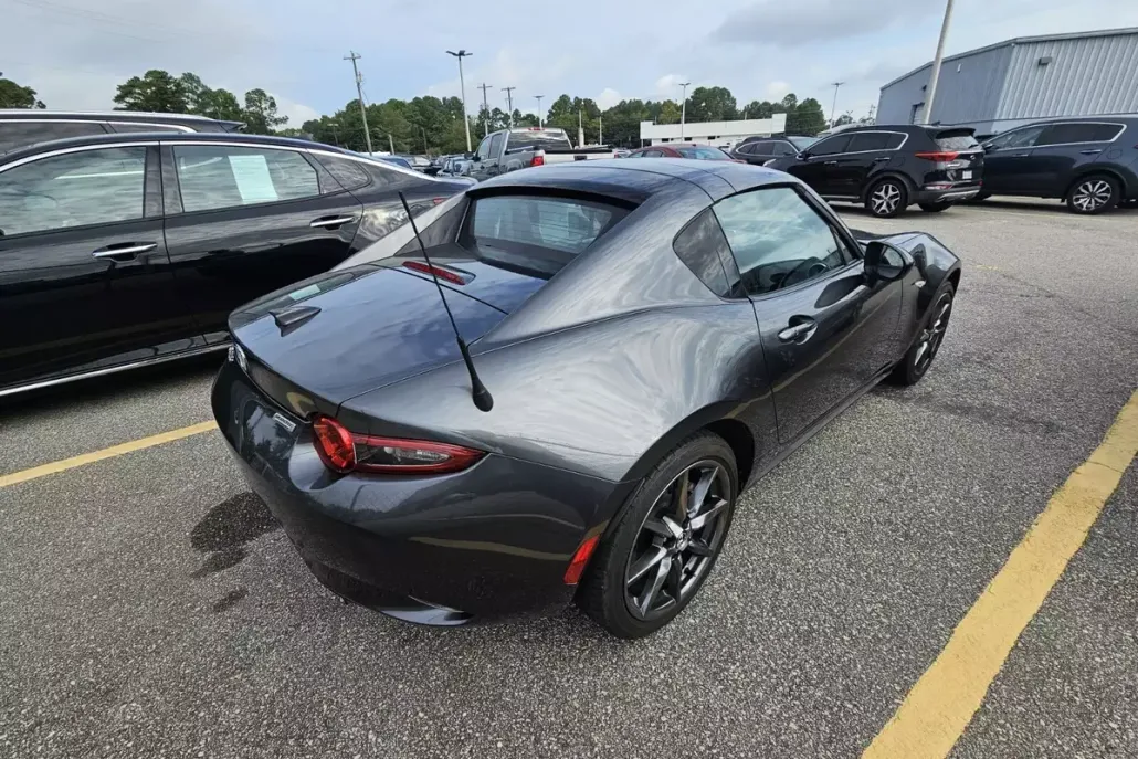 2017 Mazda MX-5 Miata Miata RF Grand Touring photo 1