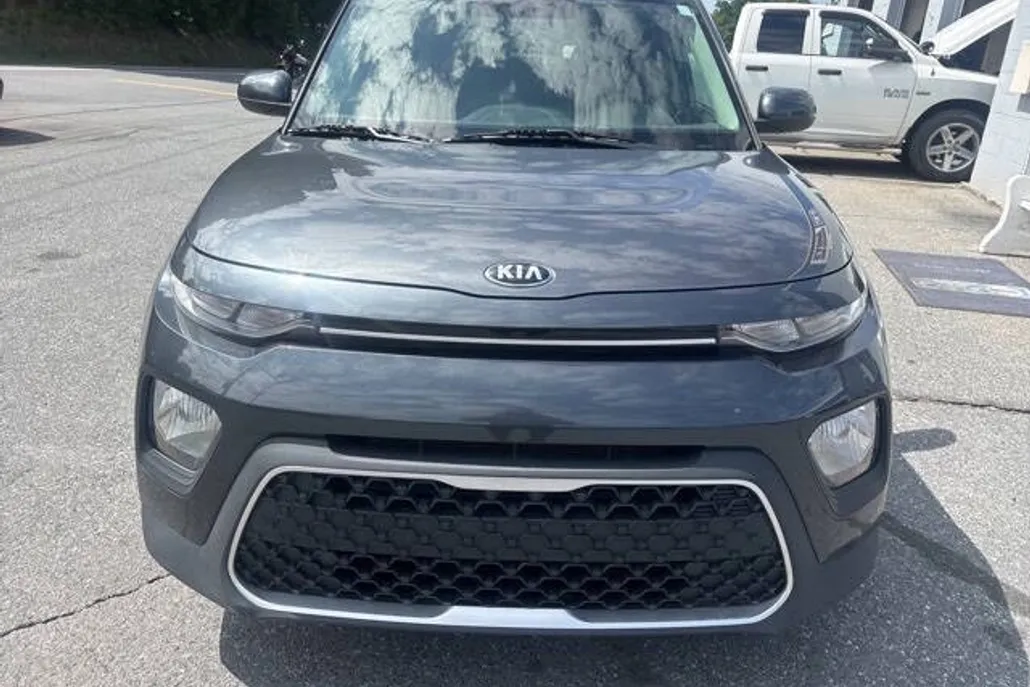 2021 Kia Soul LX photo 1