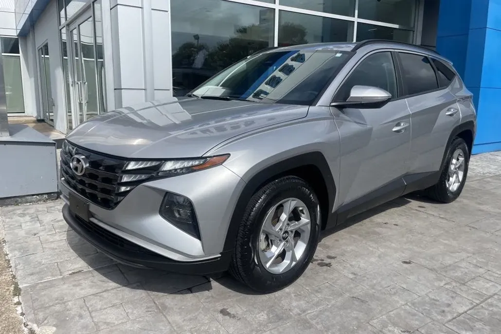 2023 Hyundai Tucson SEL photo 1