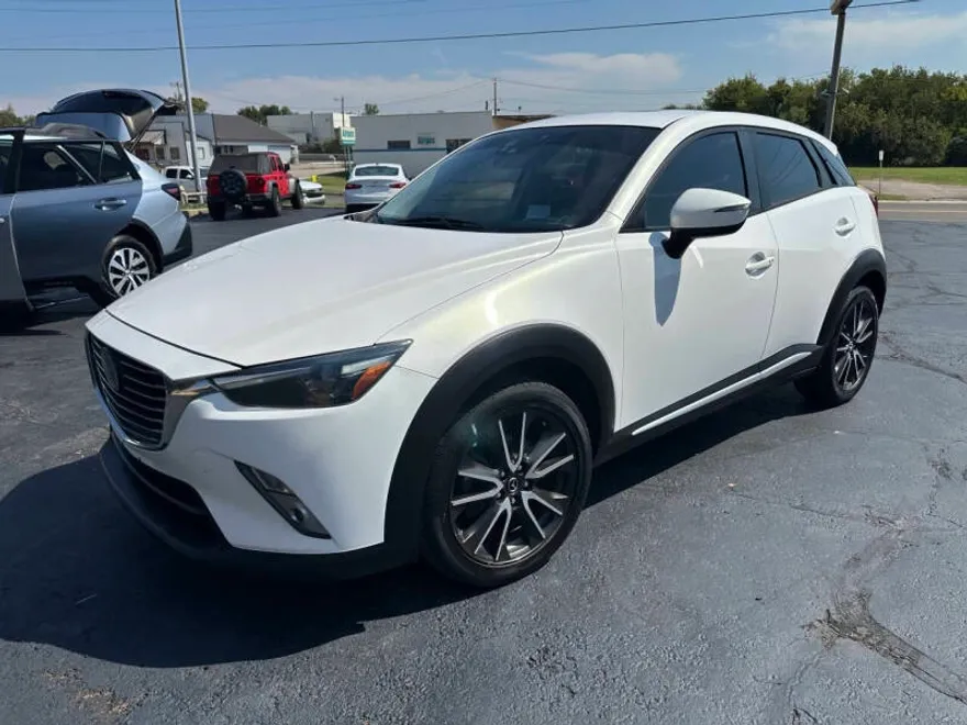 2016 Mazda CX-3 Grand Touring photo 1