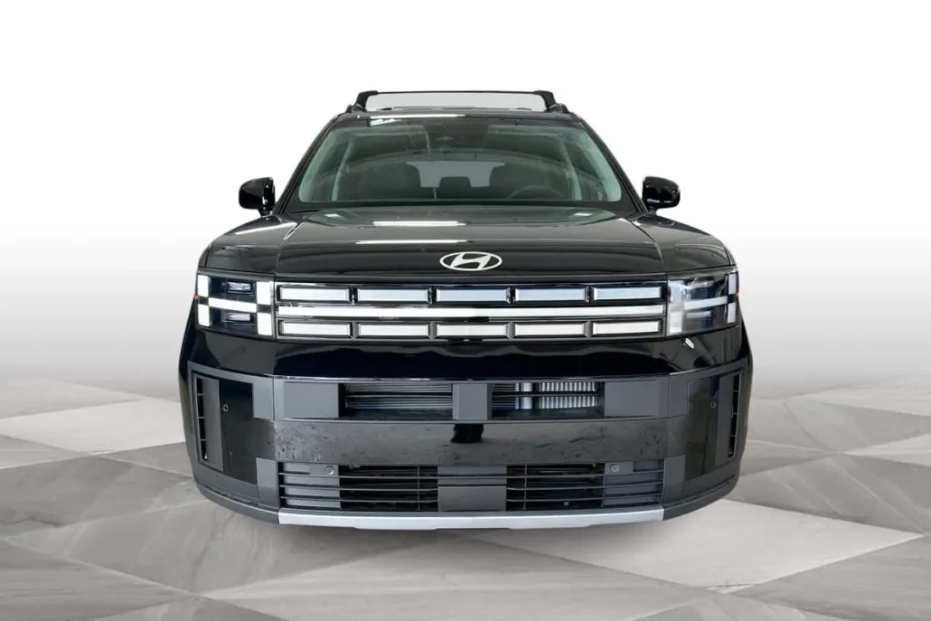 2026 Hyundai Santa Fe SEL photo 1