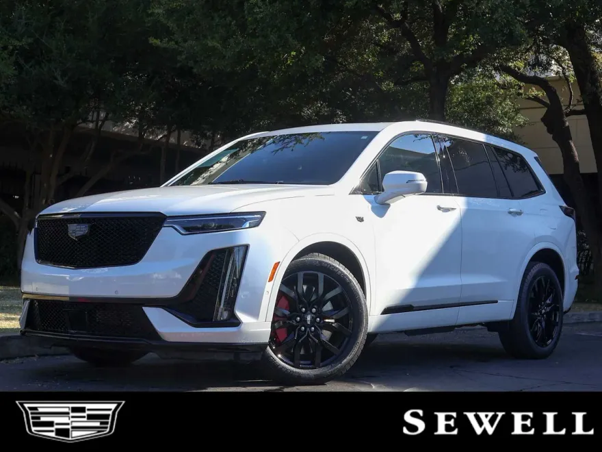 2023 Cadillac XT6 Sport photo 1