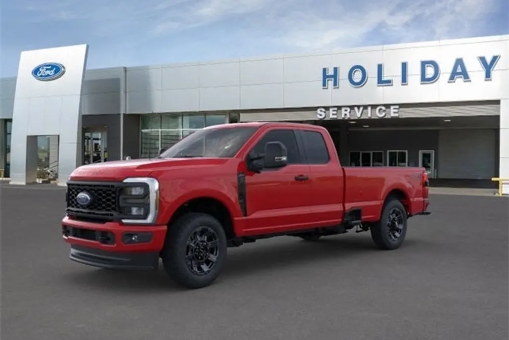 2025 Ford F-350 photo 1