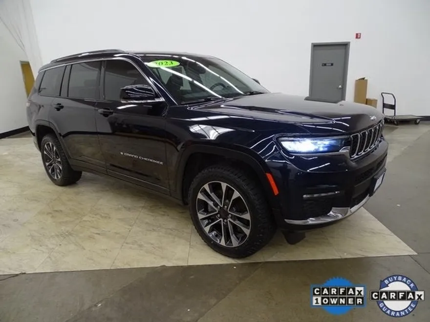 2023 Jeep Grand Cherokee Limited photo 1