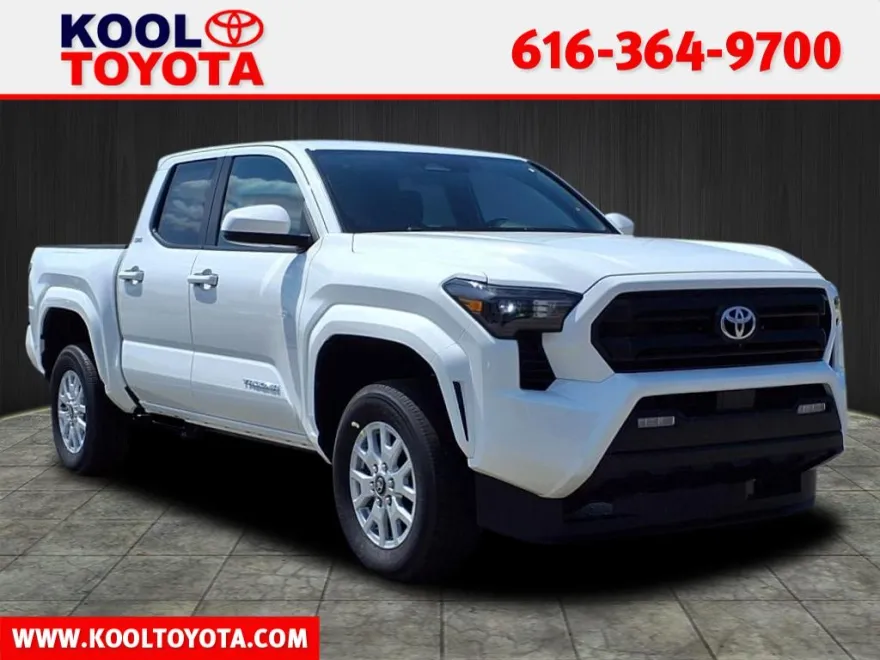 2025 Toyota Tacoma SR5 Double Cab photo 1