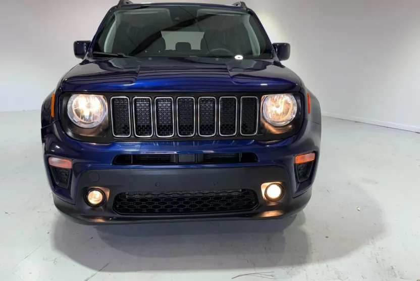 2021 Jeep Renegade Latitude Sport photo 1