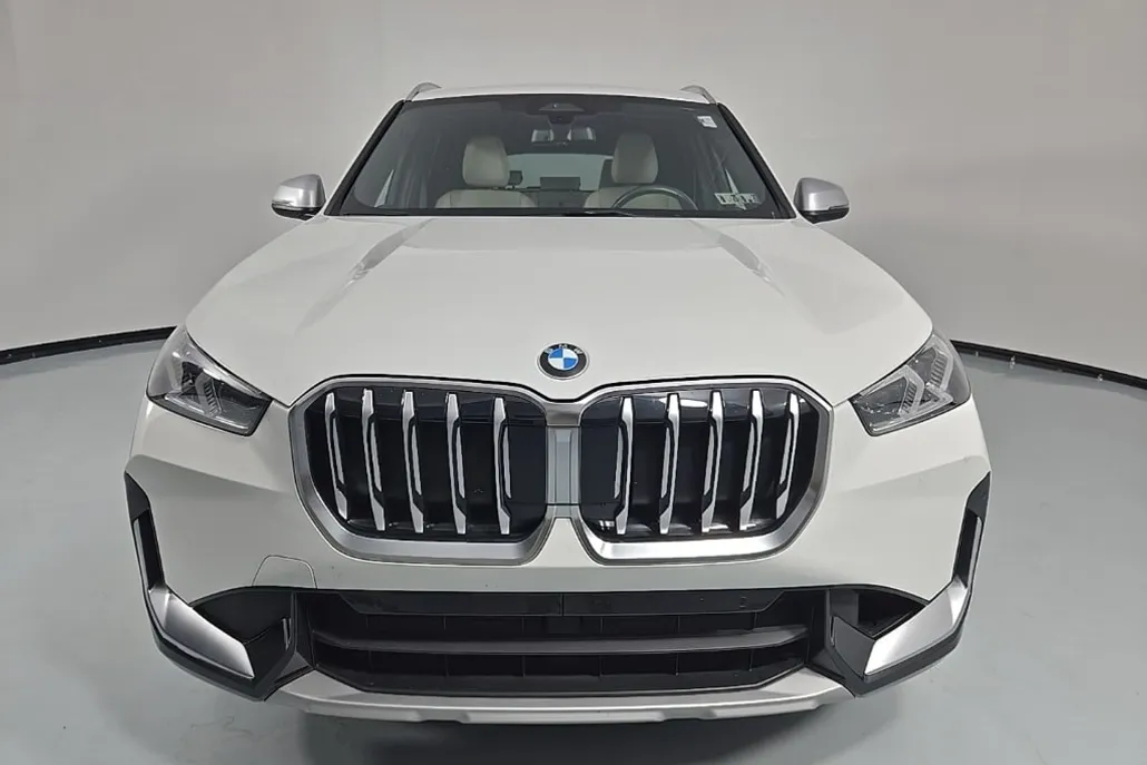2023 Bmw X1 XDrive28i photo 1