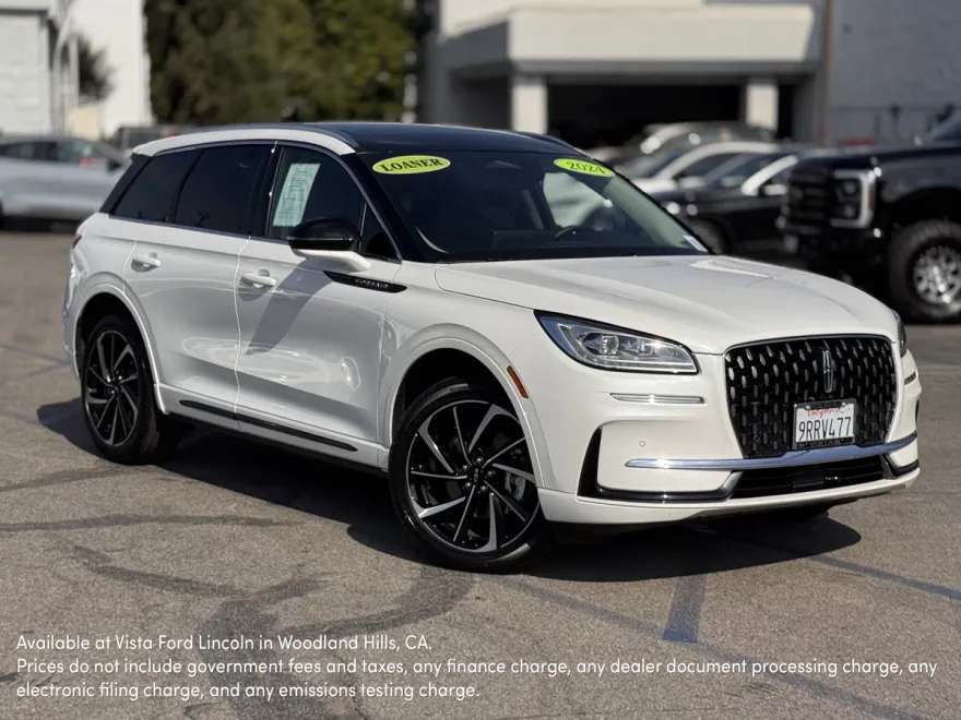 2024 Lincoln Corsair Grand Touring photo 1