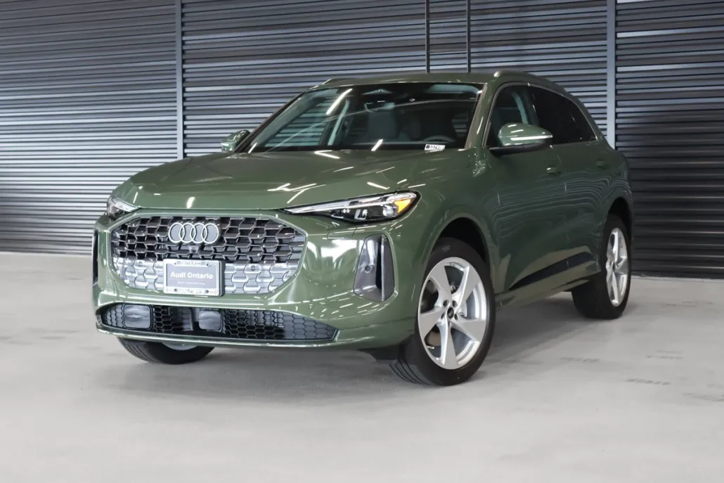 2025 Audi Q5 2.0T Premium Plus photo 1